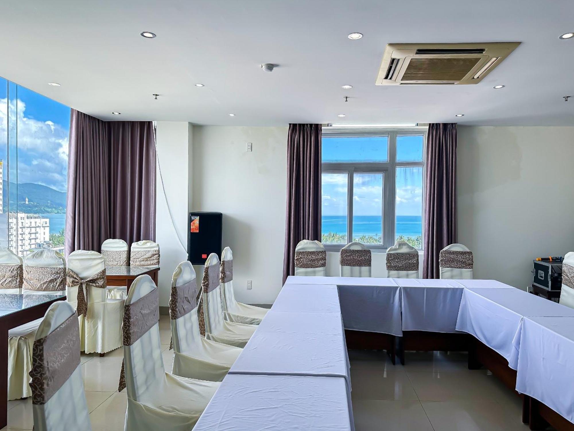 Sunview Beach Hotel Danang Exteriör bild