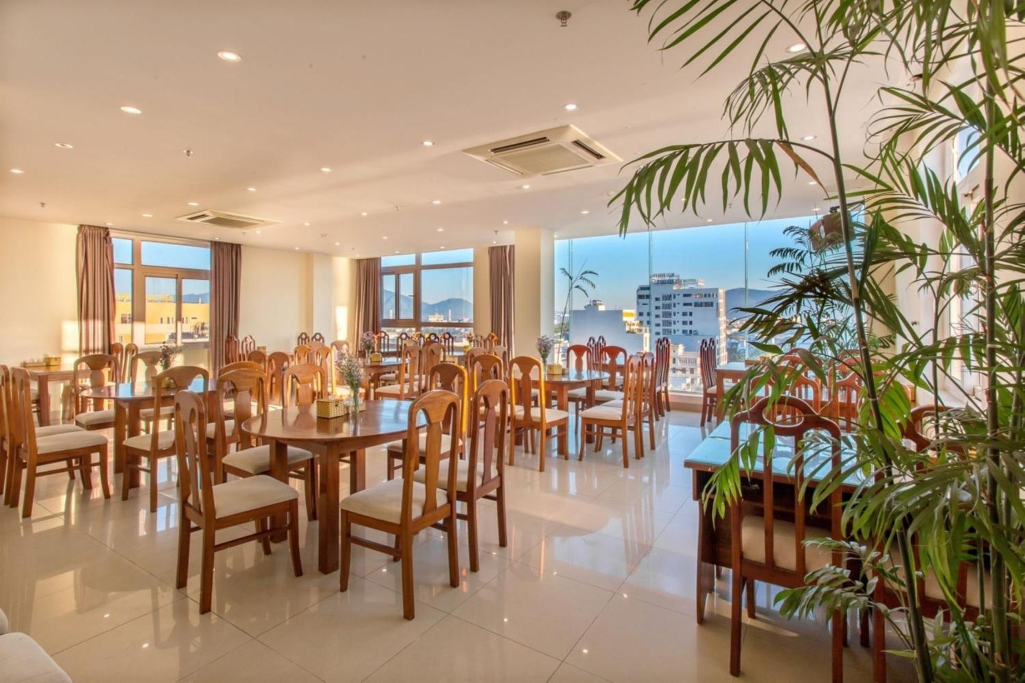 Sunview Beach Hotel Danang Exteriör bild